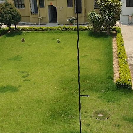 Panthashala Santiniketan Hotel Sri Niketan Eksteriør billede