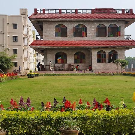 Panthashala Santiniketan Hotel Sri Niketan Eksteriør billede
